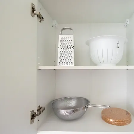 Appartement Tolstov - Monteurwohnung Mit 3 Zimmern , Terrasse Und Parkplatz